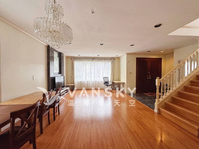 260131113510_living room2.jpg